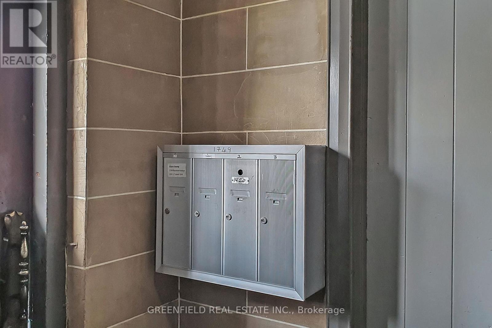 Upper - 1747 Bayview Avenue, Toronto, Ontario  M4G 3C5 - Photo 30 - C12666256