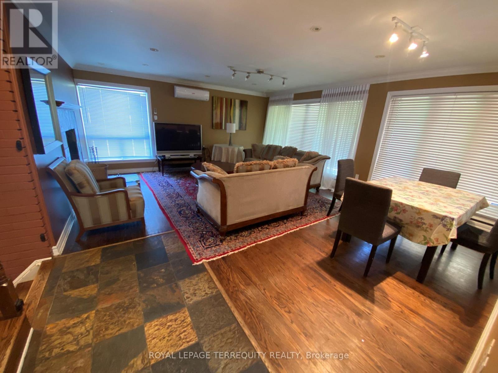 5 Abbotsfield Gate, Toronto, Ontario  M1T 1N9 - Photo 3 - E12666212