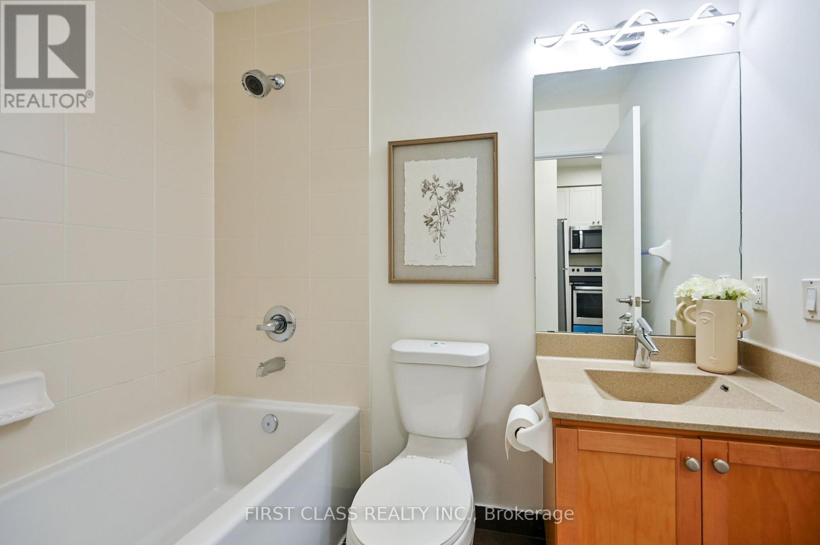 610 - 125 Village Green Square, Toronto, Ontario  M1S 0G3 - Photo 14 - E12666228