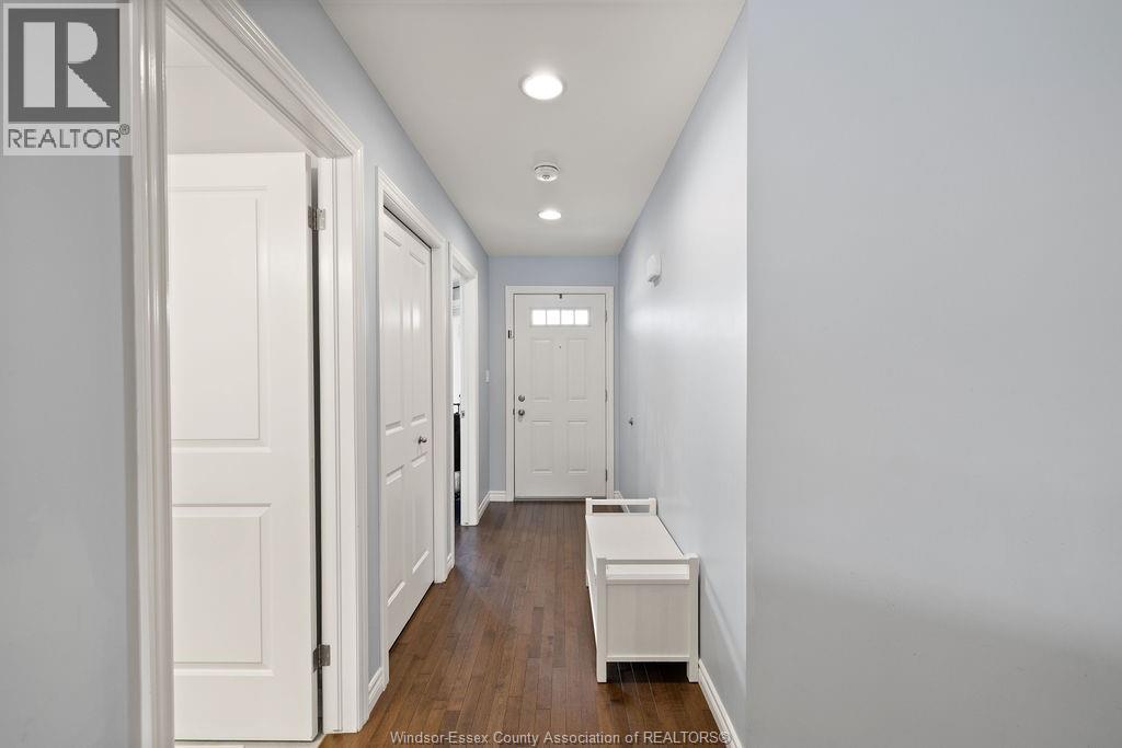 1034 Florence Avenue, Windsor, Ontario  N8P 0C3 - Photo 13 - 26000313