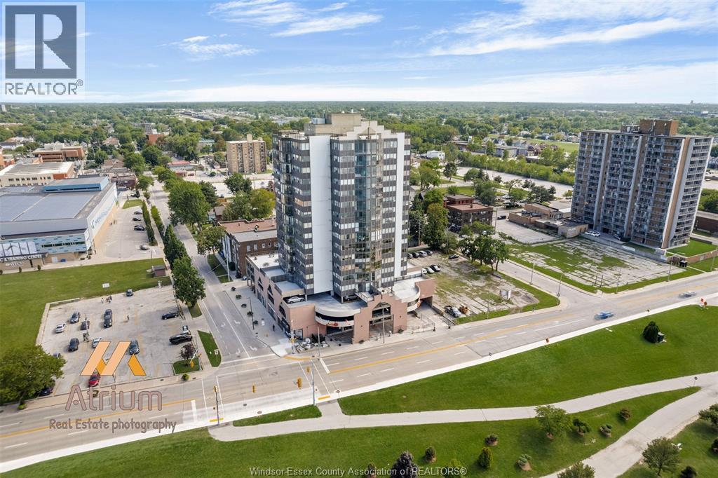 MLS# 26000289: 515 RIVERSIDE DRIVE West Unit# 402, Windsor, Canada