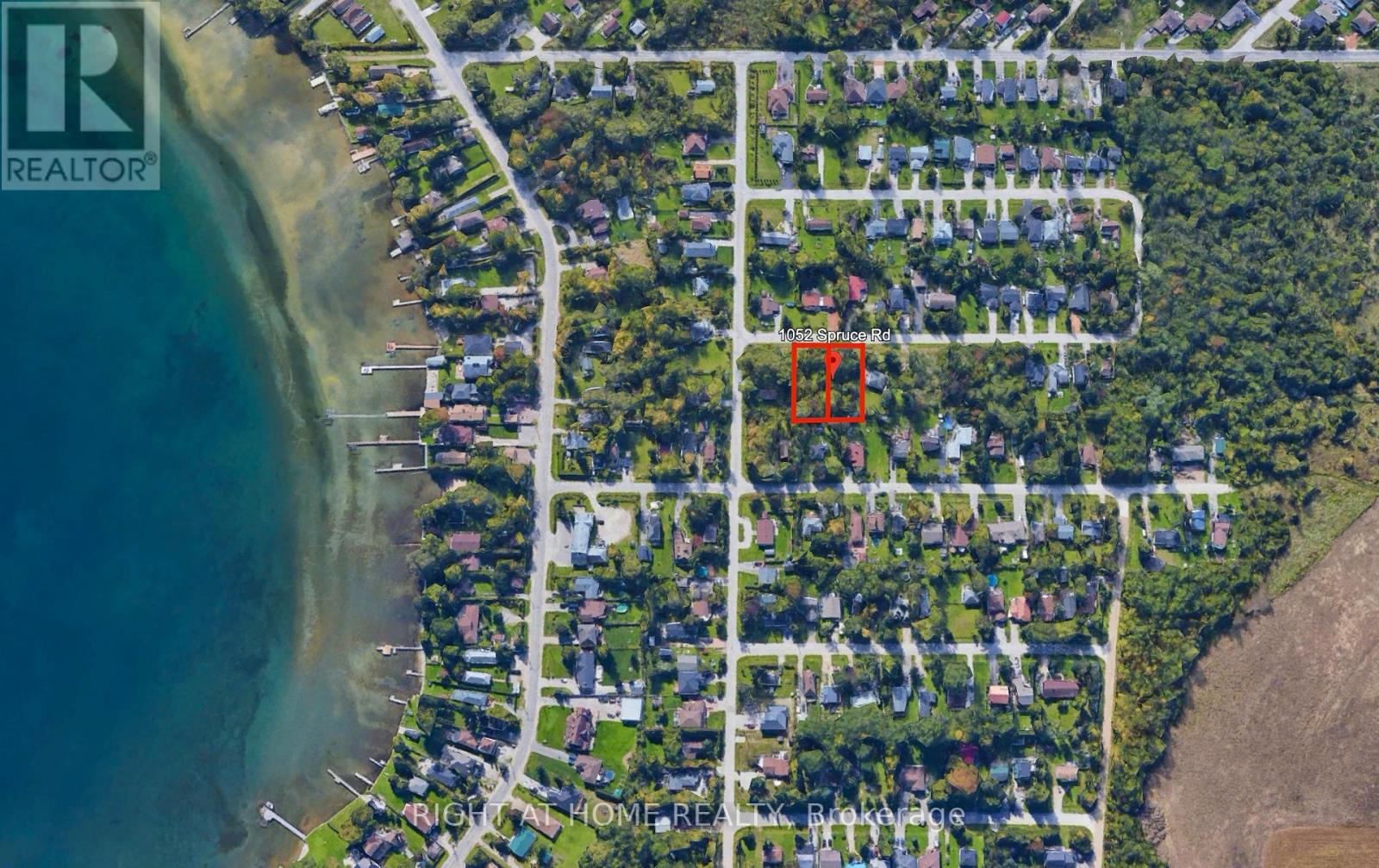 1052 Spruce Road, Innisfil, Ontario  L0L 1C0 - Photo 3 - N12666198