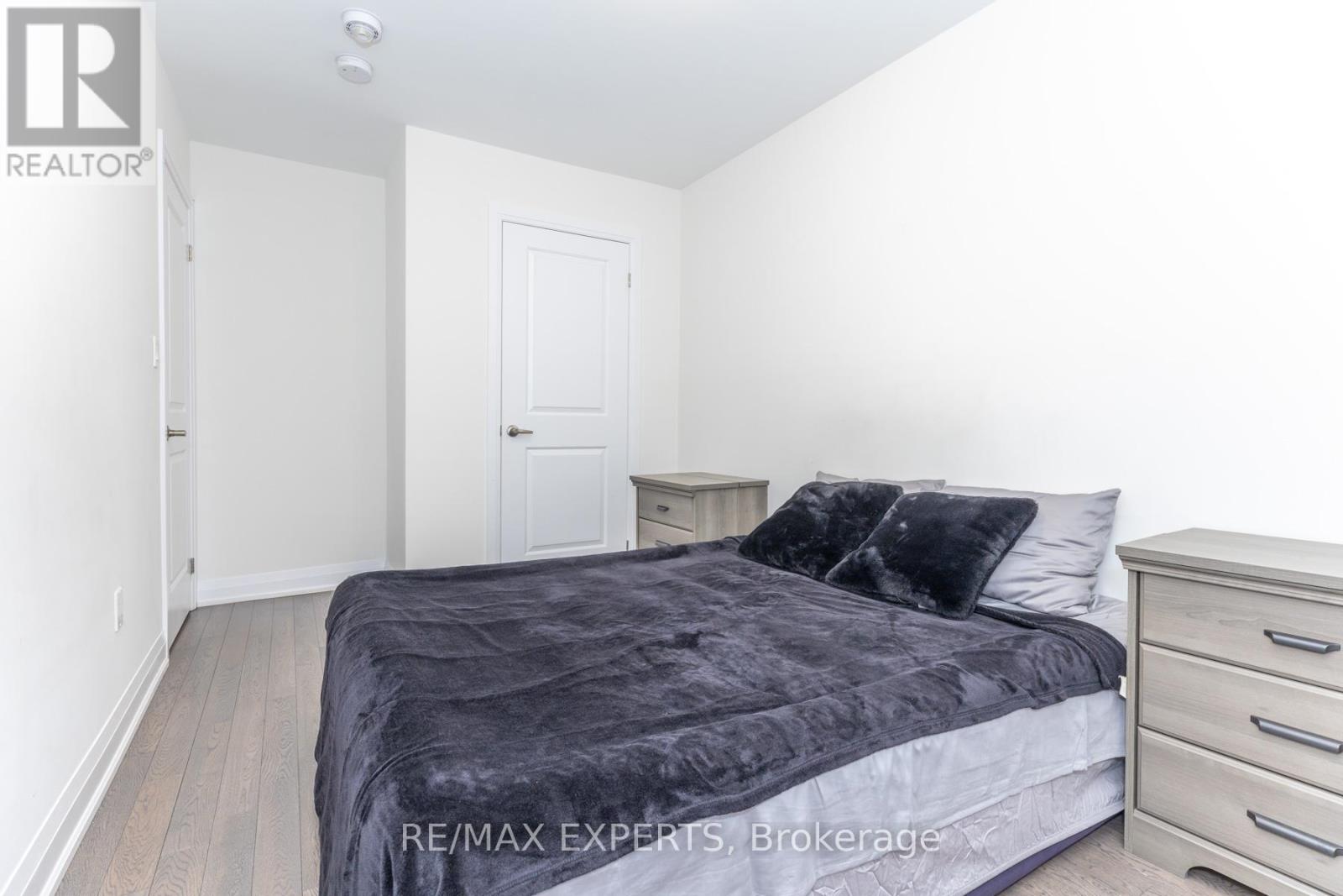 190 Moneypenny Place, Vaughan (Beverley Glen), Ontario  L4J 0K9 - Photo 35 - N12666236