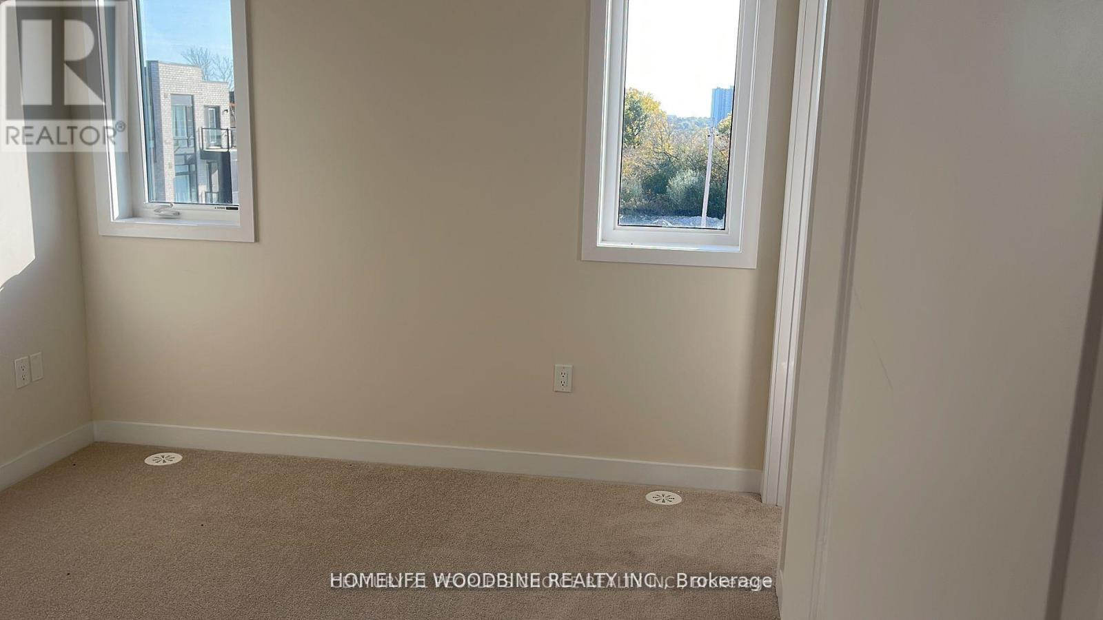 43 - 30 Chiffon Street, Vaughan (Steeles West Industrial), Ontario  L4L 1V8 - Photo 3 - N12666284