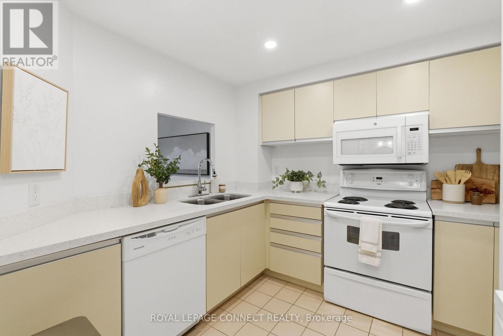 514 - 711 Rossland Road E, Whitby, Ontario  L1N 9Z1 - Photo 11 - E12612544