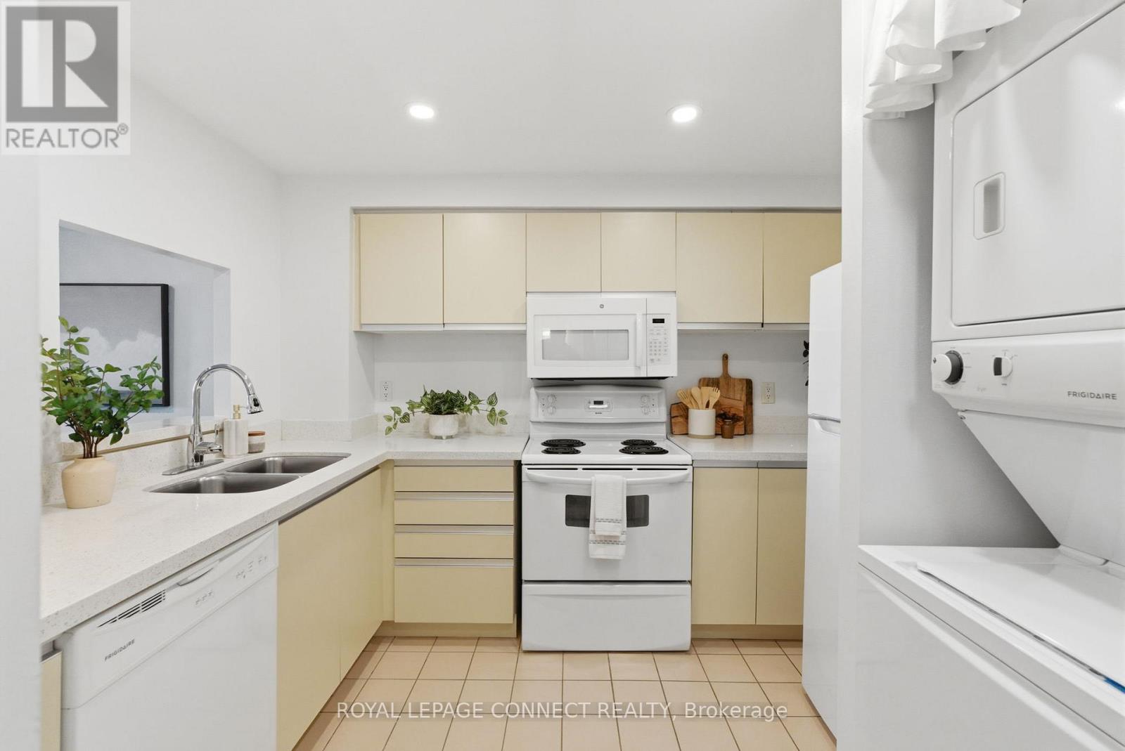 514 - 711 Rossland Road E, Whitby, Ontario  L1N 9Z1 - Photo 10 - E12612544