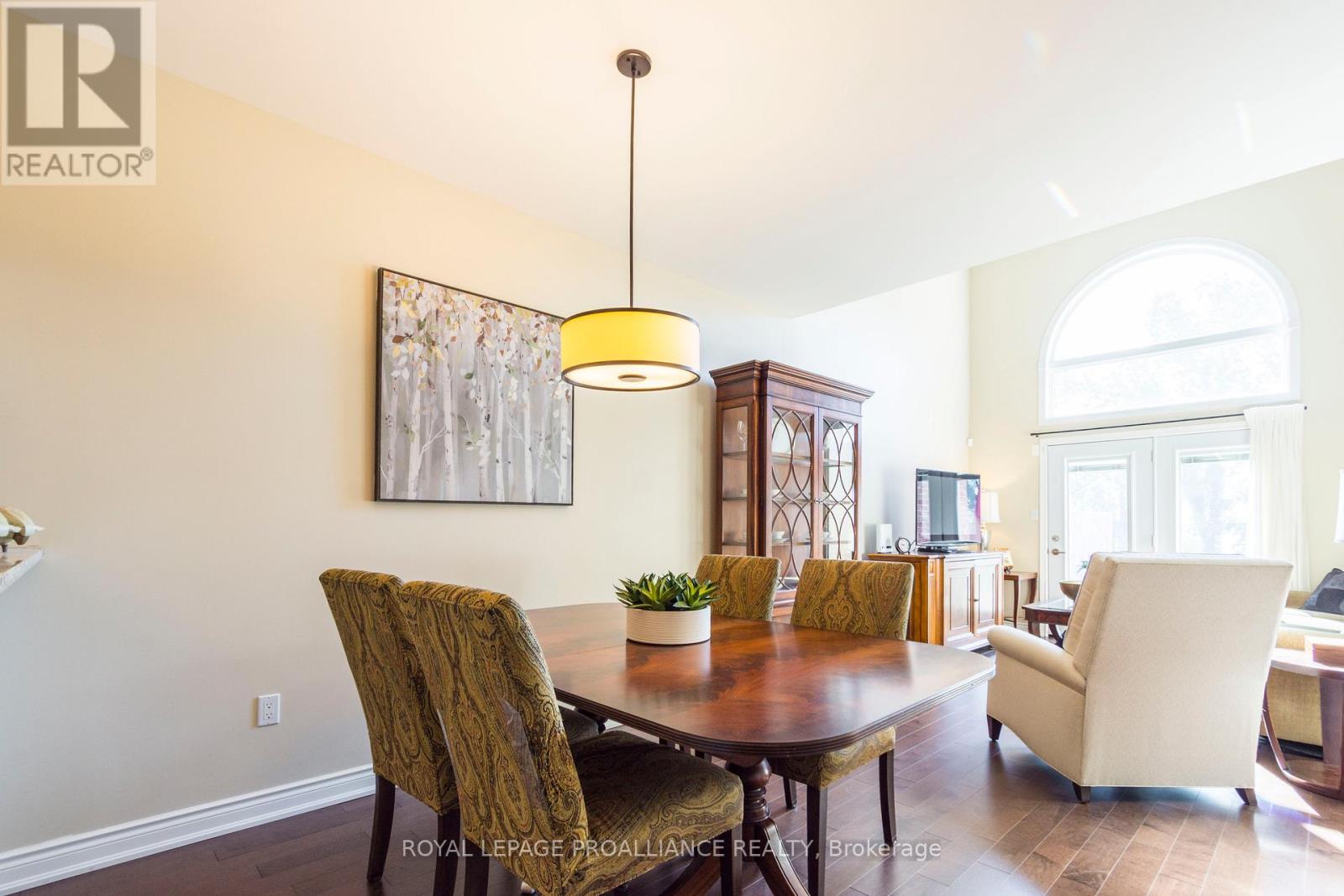 2 - 355 Dundas Street W, Belleville, Ontario  K8P 1B3 - Photo 21 - X12382282