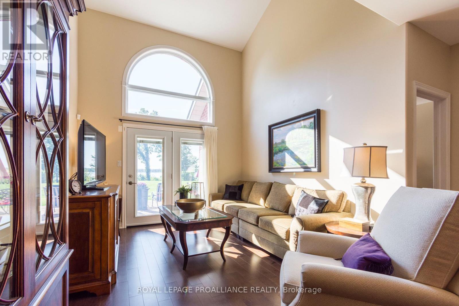 2 - 355 Dundas Street W, Belleville, Ontario  K8P 1B3 - Photo 23 - X12382282