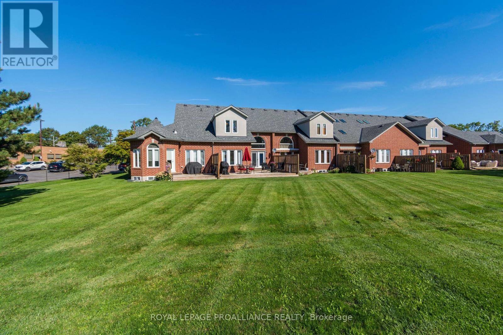 2 - 355 Dundas Street W, Belleville, Ontario  K8P 1B3 - Photo 39 - X12382282