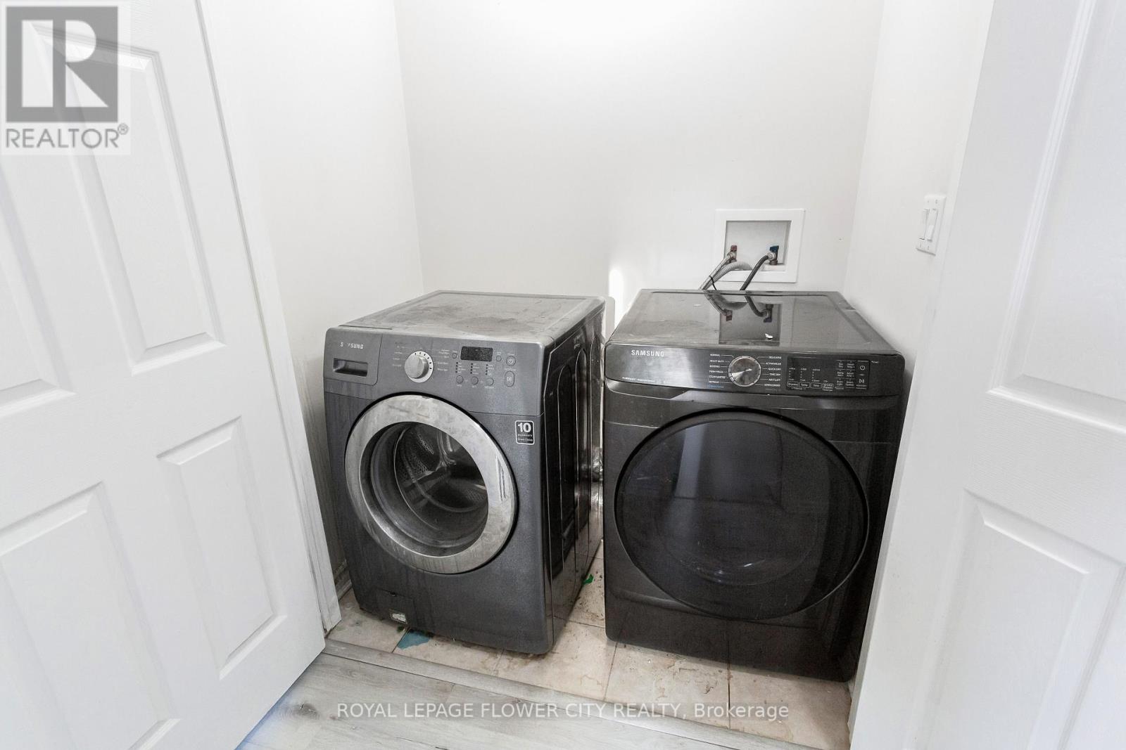 41 Vanhorne Close, Brampton (Northwest Brampton), Ontario  L7A 0X8 - Photo 48 - W12666216