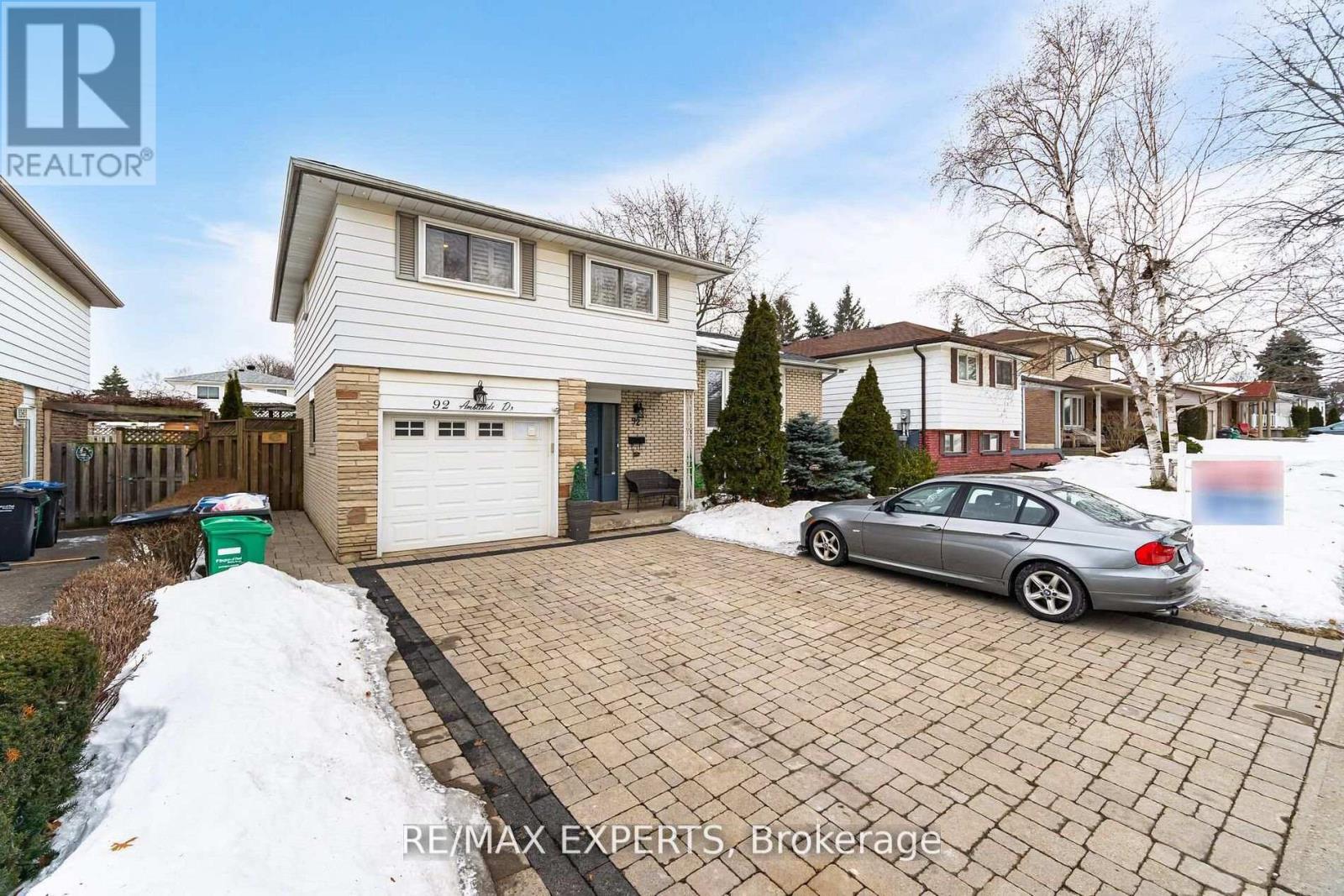 92 AMBLESIDE DRIVE, brampton (brampton south), Ontario