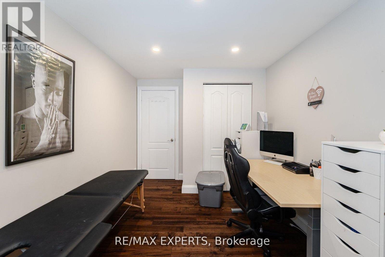 92 Ambleside Drive, Brampton (Brampton South), Ontario  L6Y 1B9 - Photo 22 - W12666224