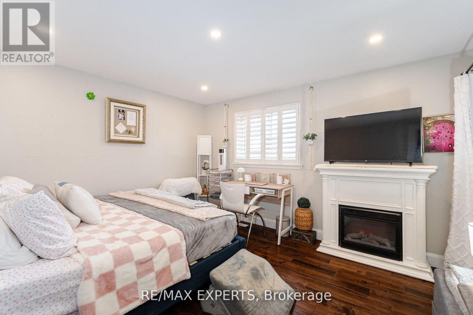 92 Ambleside Drive, Brampton (Brampton South), Ontario  L6Y 1B9 - Photo 30 - W12666224