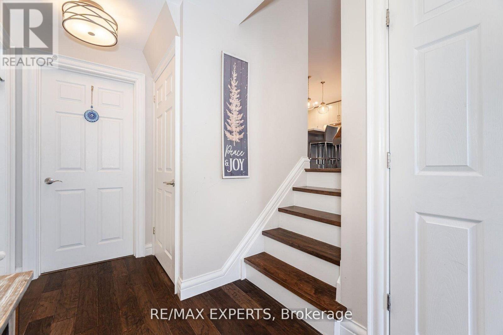 92 Ambleside Drive, Brampton (Brampton South), Ontario  L6Y 1B9 - Photo 45 - W12666224