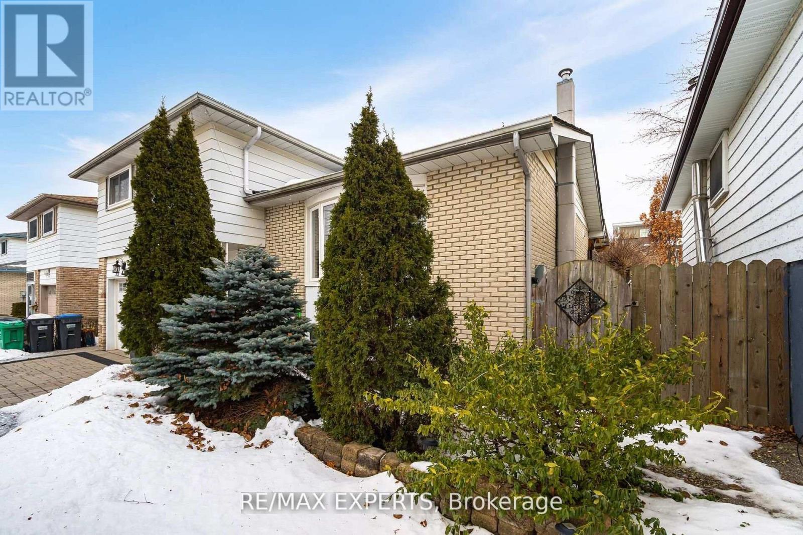 92 Ambleside Drive, Brampton (Brampton South), Ontario  L6Y 1B9 - Photo 46 - W12666224