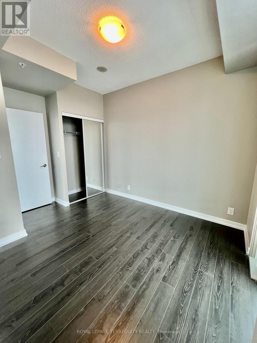 2011 - 3985 Grand Park Drive, Mississauga (City Centre), Ontario  L5B 0H8 - Photo 21 - W12666250