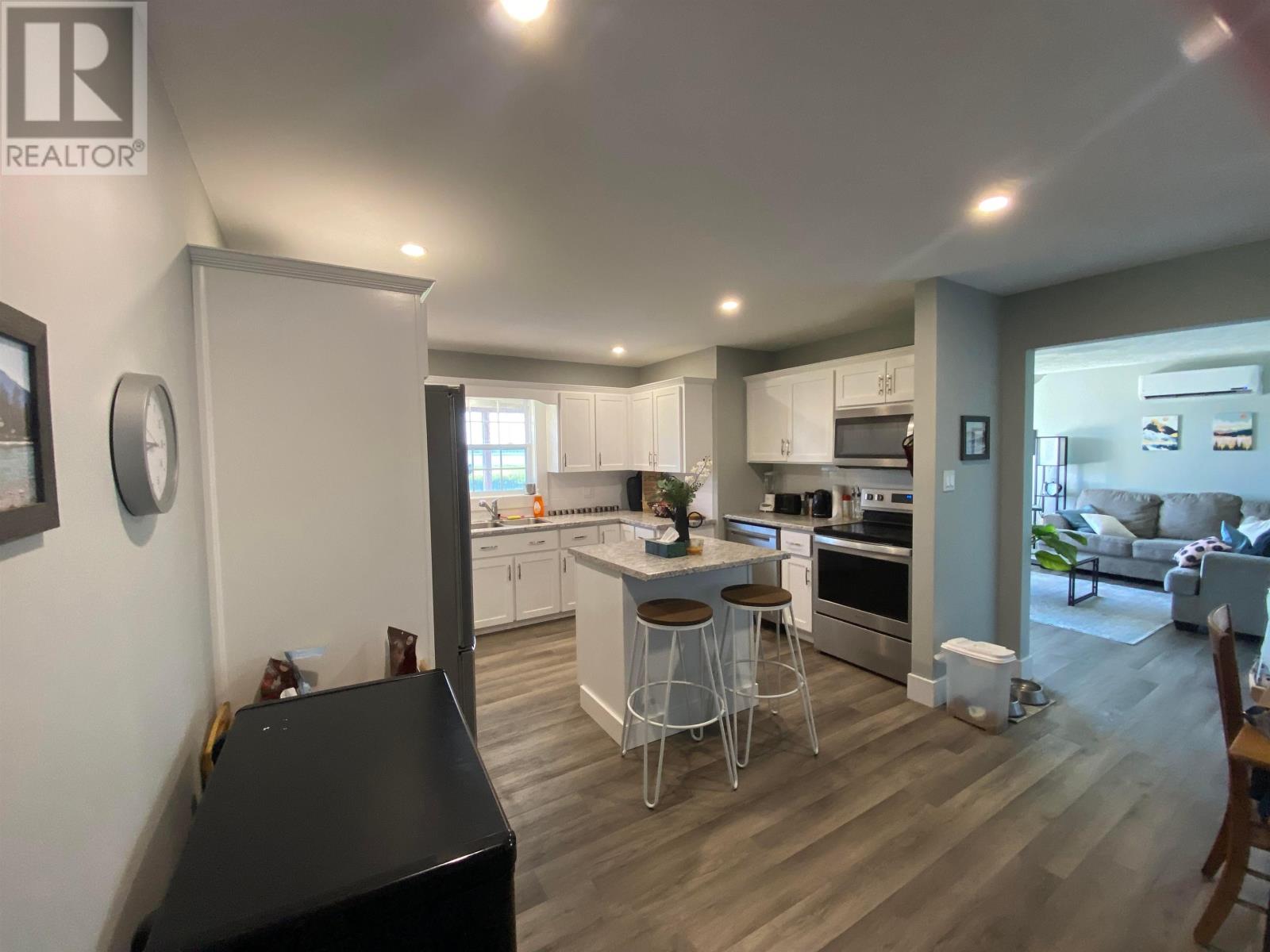 206 Main Street, Mount Stewart, Prince Edward Island  C0A 1T0 - Photo 19 - 202600259