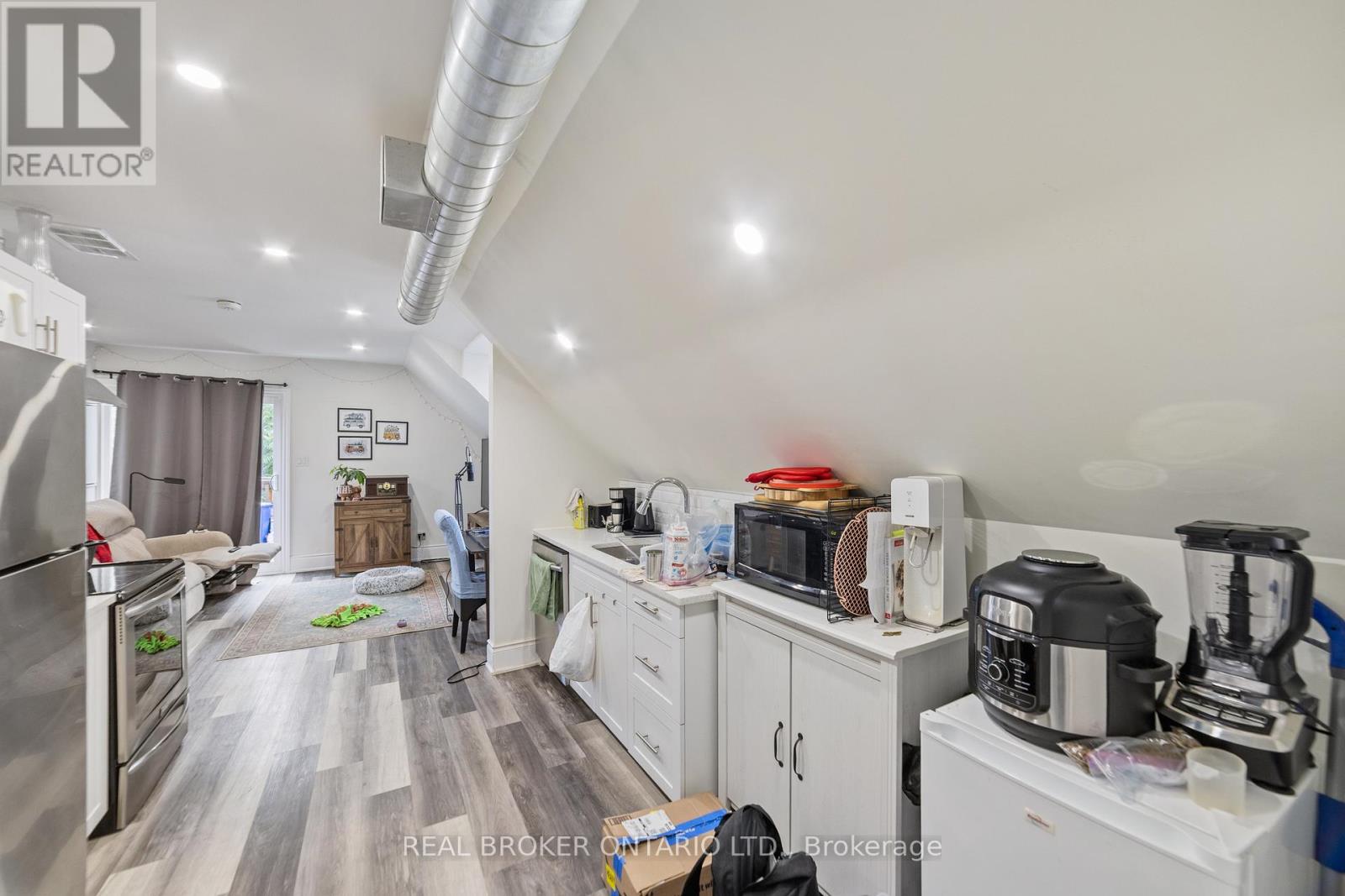 220 Caroline Street S, Hamilton, Ontario  L8P 3L4 - Photo 23 - X12534332