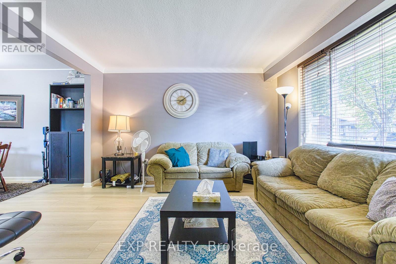 Main - 4453 Meadowvale Drive, Niagara Falls (Morrison), Ontario  L2E 5W8 - Photo 6 - X12666172