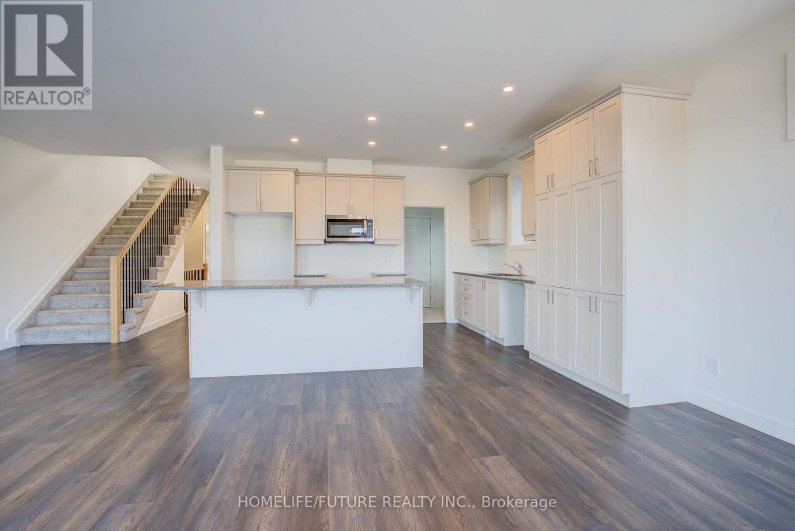 30 Walden Pond Drive, Loyalist, Ontario  K7N 0E6 - Photo 22 - X12666184