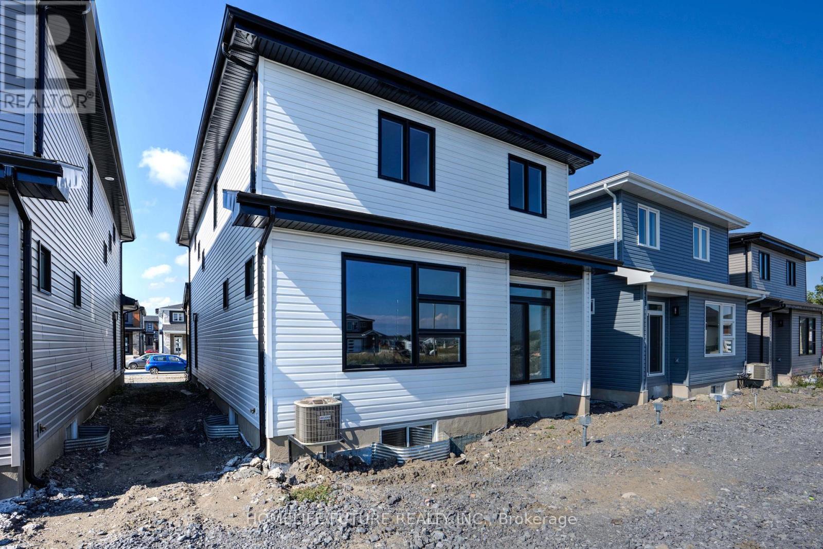 30 Walden Pond Drive, Loyalist, Ontario  K7N 0E6 - Photo 7 - X12666184