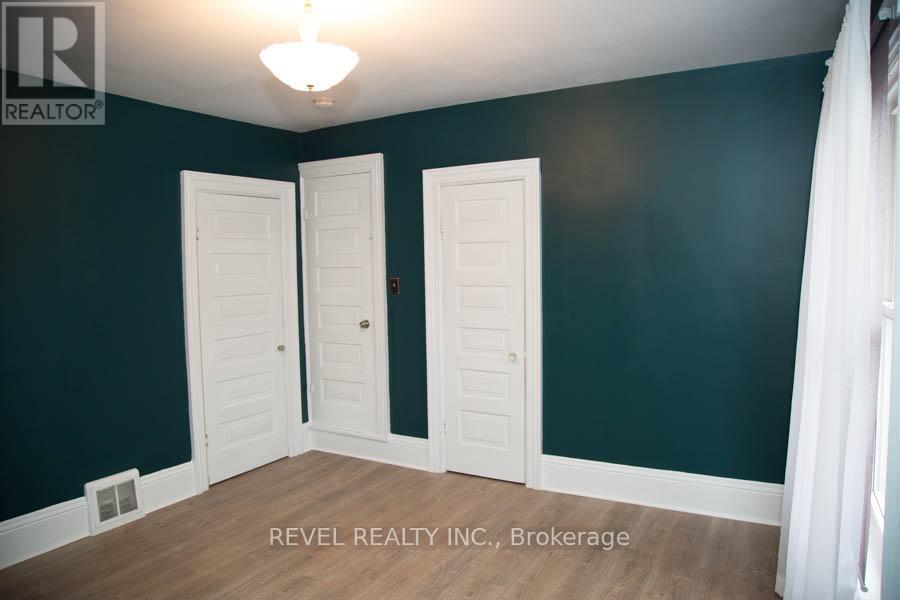 Upper - 522 Colborne Street, Brantford, Ontario  N3S 3P2 - Photo 16 - X12666240