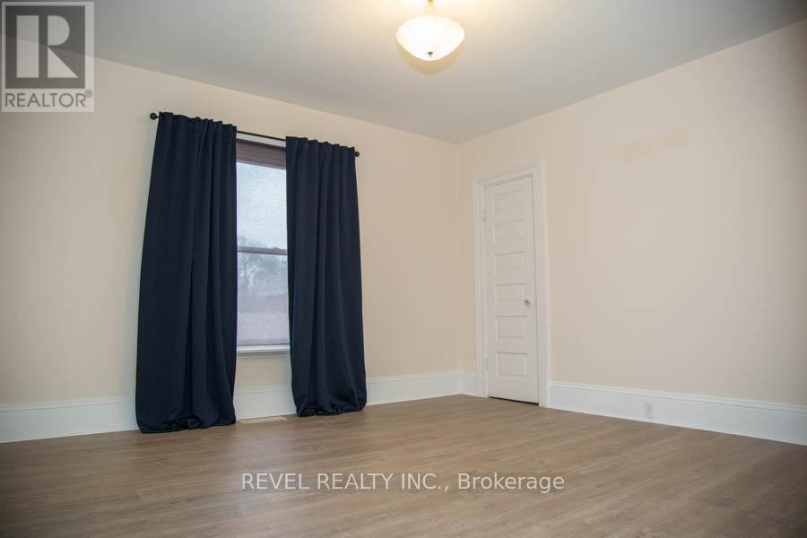 Upper - 522 Colborne Street, Brantford, Ontario  N3S 3P2 - Photo 19 - X12666240