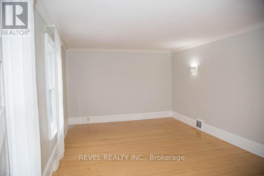 Upper - 522 Colborne Street, Brantford, Ontario  N3S 3P2 - Photo 22 - X12666240