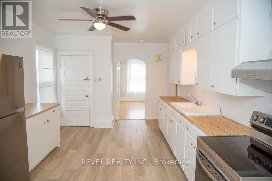 Upper - 522 Colborne Street, Brantford, Ontario  N3S 3P2 - Photo 7 - X12666240