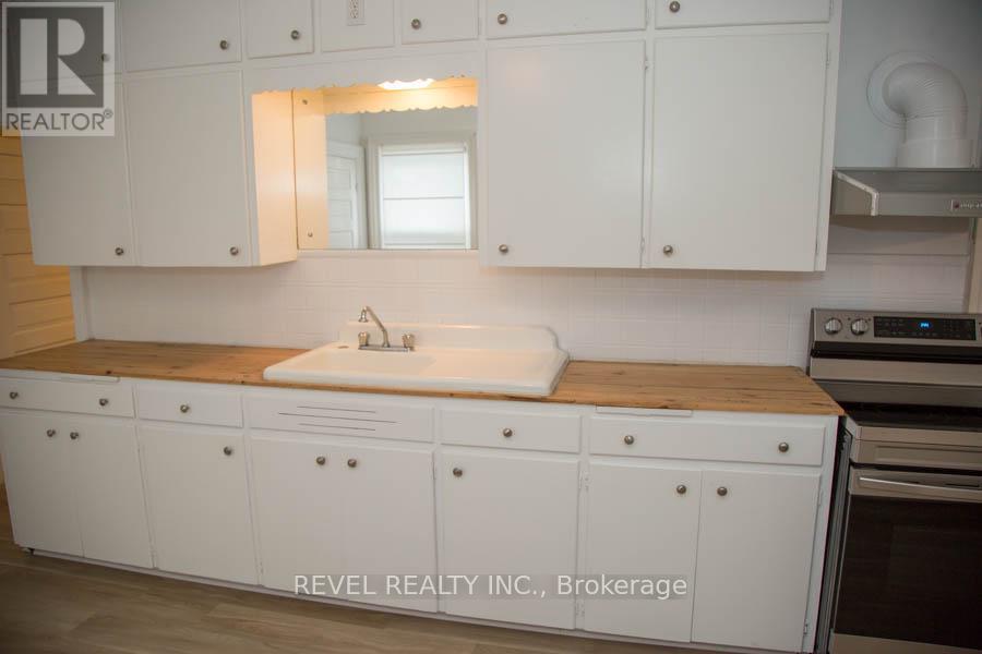 Upper - 522 Colborne Street, Brantford, Ontario  N3S 3P2 - Photo 9 - X12666240