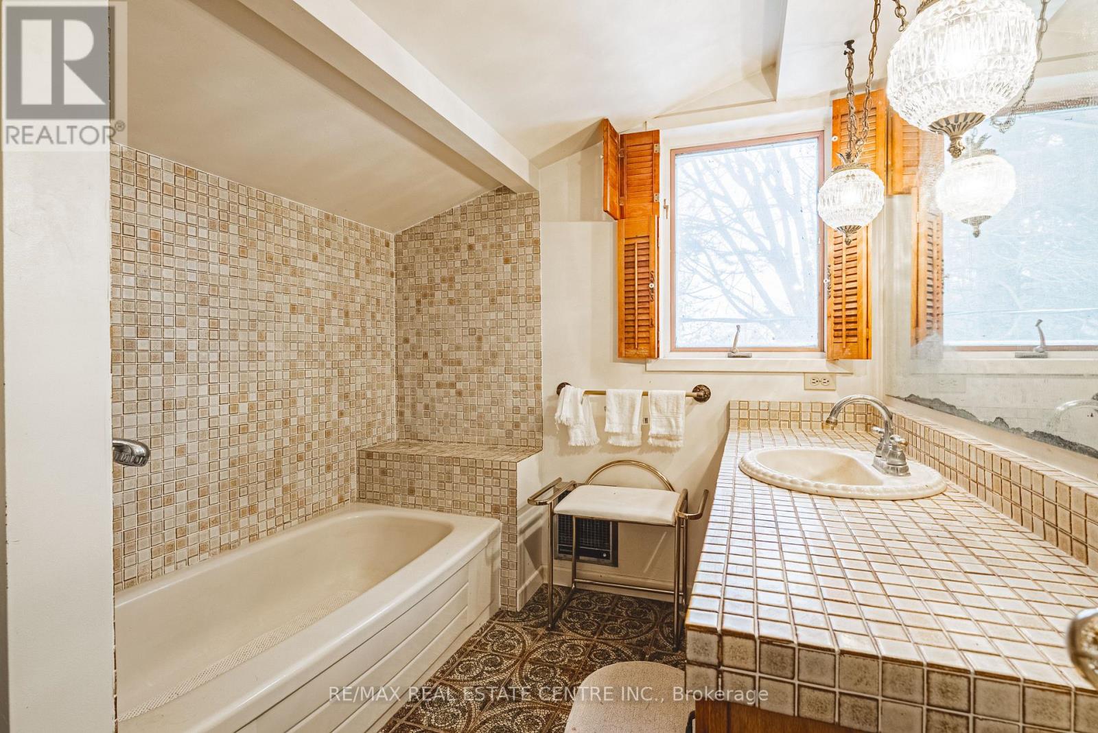 948 Concession 6, Norfolk, Ontario  N0E 1Y0 - Photo 35 - X12666254