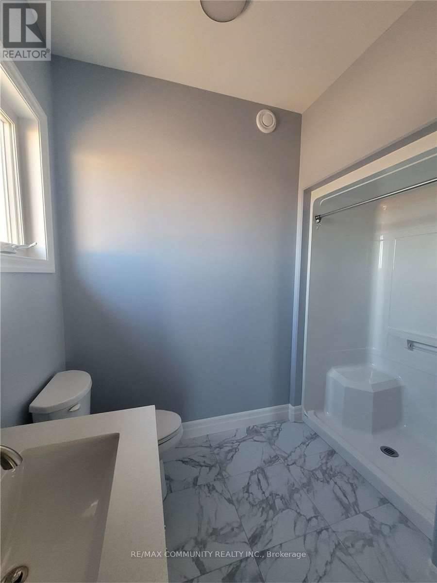 103 Northumberland Boulevard, Quinte West (Murray Ward), Ontario  K8V 6W2 - Photo 15 - X12666276