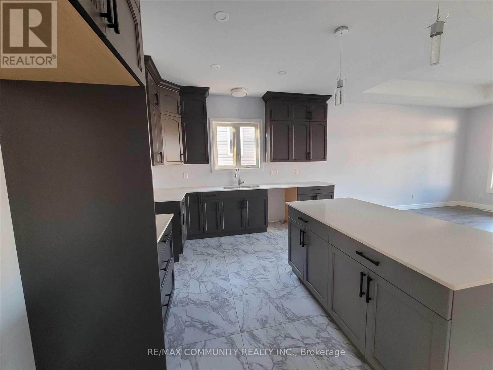 103 Northumberland Boulevard, Quinte West (Murray Ward), Ontario  K8V 6W2 - Photo 3 - X12666276