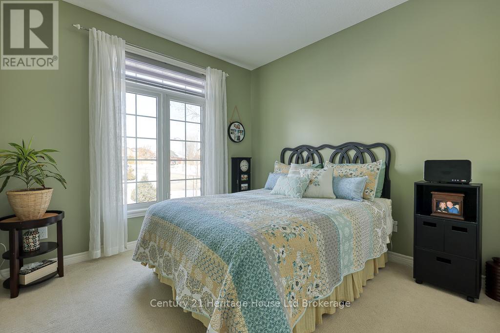 57 Fuller Drive, Ingersoll, Ontario  N5C 4H4 - Photo 18 - X12428596