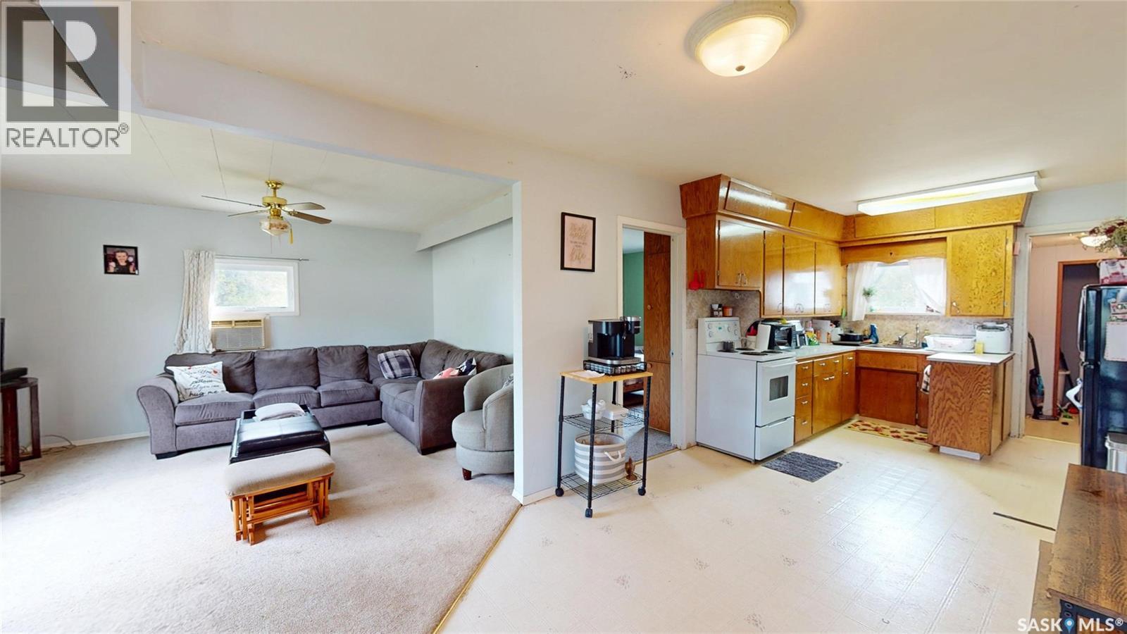 230 Railway Avenue W, Wawota, Saskatchewan  S0G 5A0 - Photo 6 - SK026280