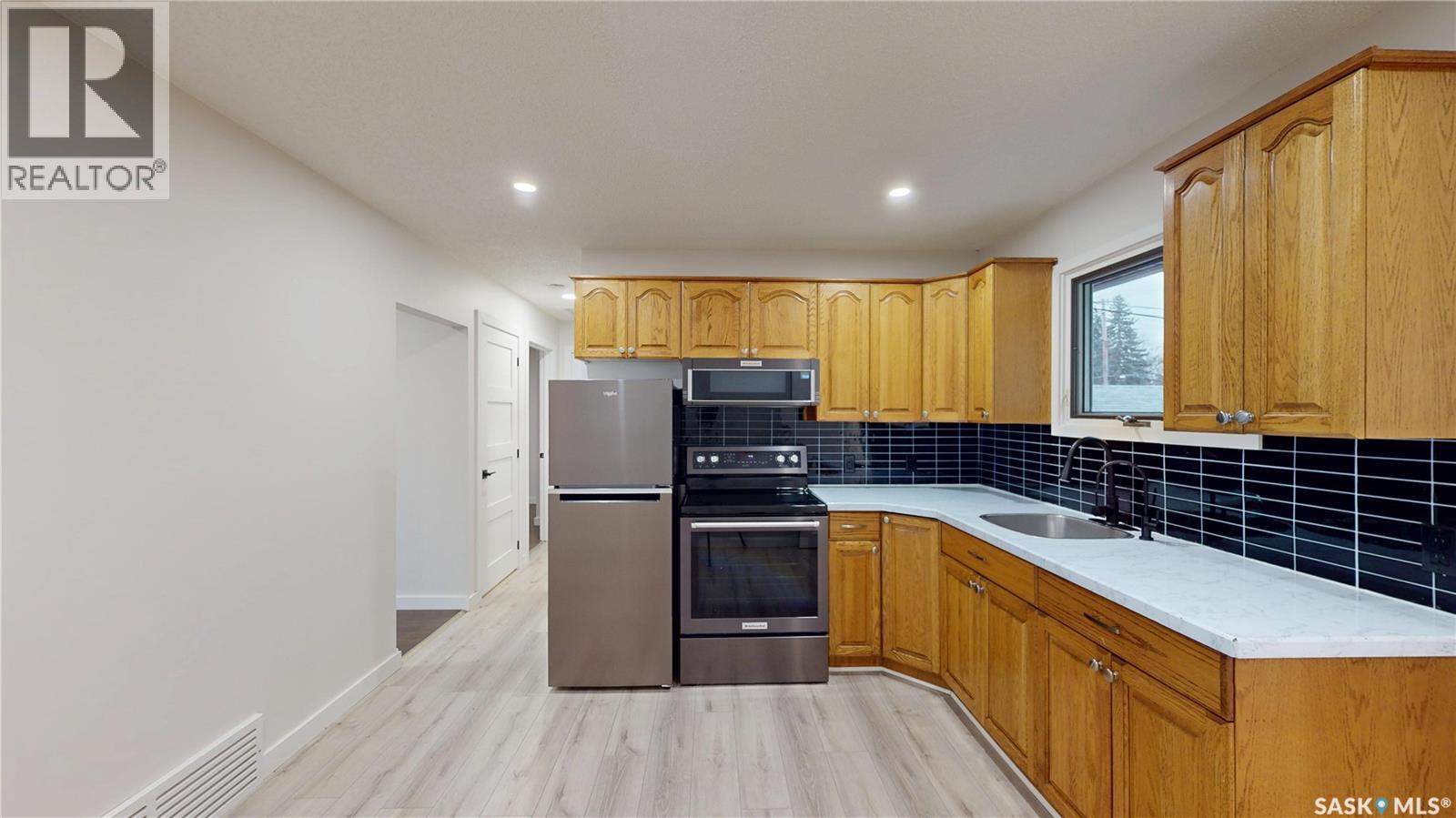 501 Windover Avenue, Moosomin, Saskatchewan  S0G 3N0 - Photo 10 - SK026271