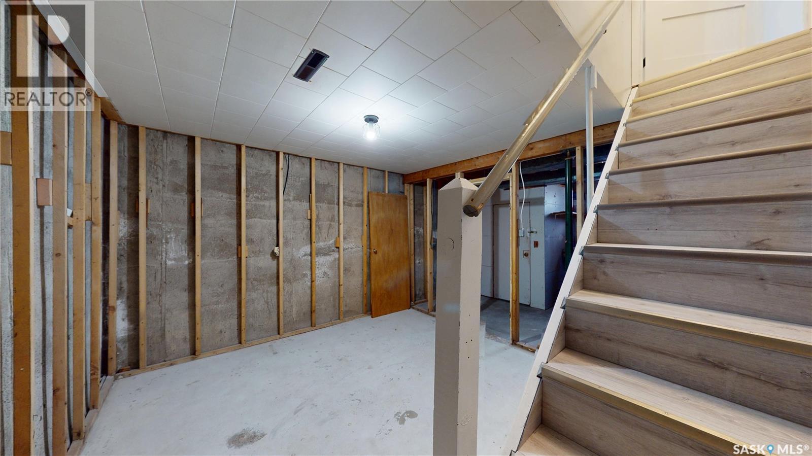 501 Windover Avenue, Moosomin, Saskatchewan  S0G 3N0 - Photo 31 - SK026271