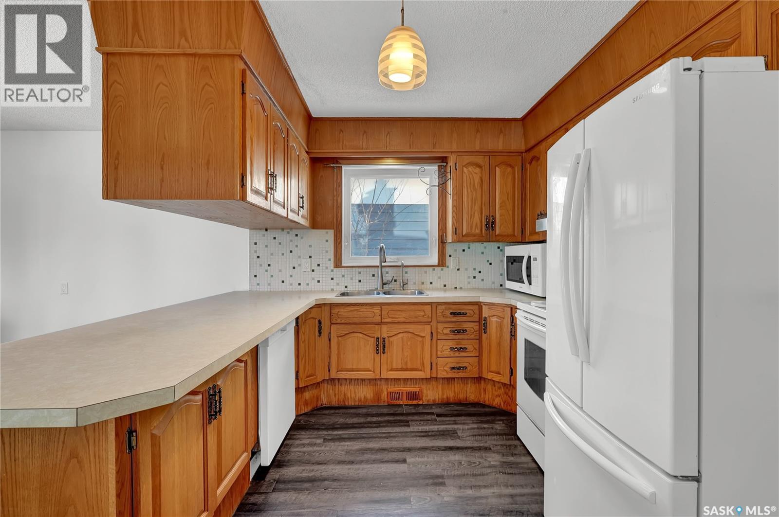 5340 N 7th Avenue, Regina, Saskatchewan  S4R 0K9 - Photo 7 - SK026207