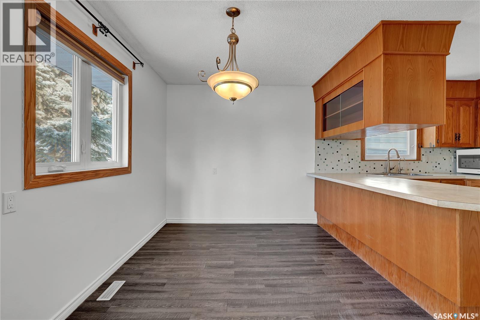 5340 N 7th Avenue, Regina, Saskatchewan  S4R 0K9 - Photo 8 - SK026207