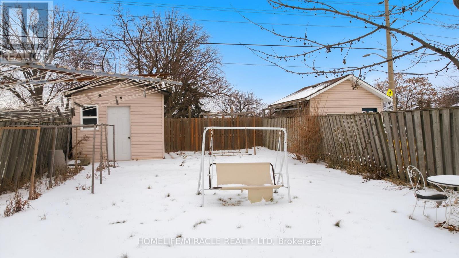 3684 Ellengale Drive, Mississauga, Ontario  L5C 1Z7 - Photo 37 - W12664546