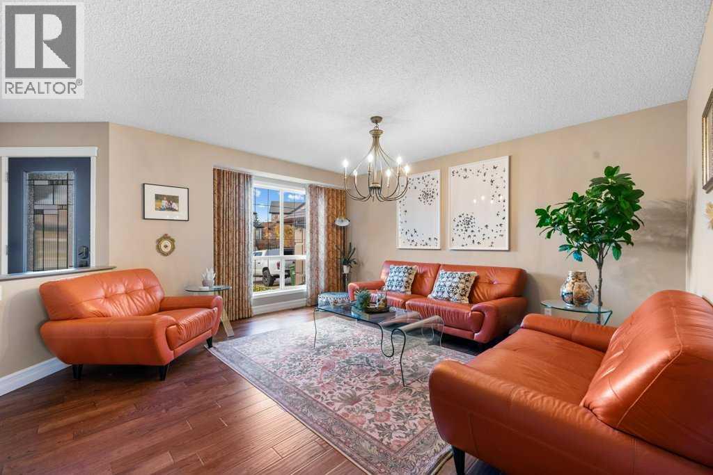 178 Cranwell Close Se, Calgary, Alberta  T3M 1A9 - Photo 4 - A2271966