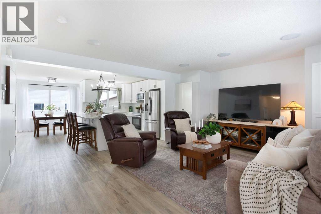 2348 Reunion Rise Nw, Airdrie, Alberta  T4B 0M5 - Photo 11 - A2276400