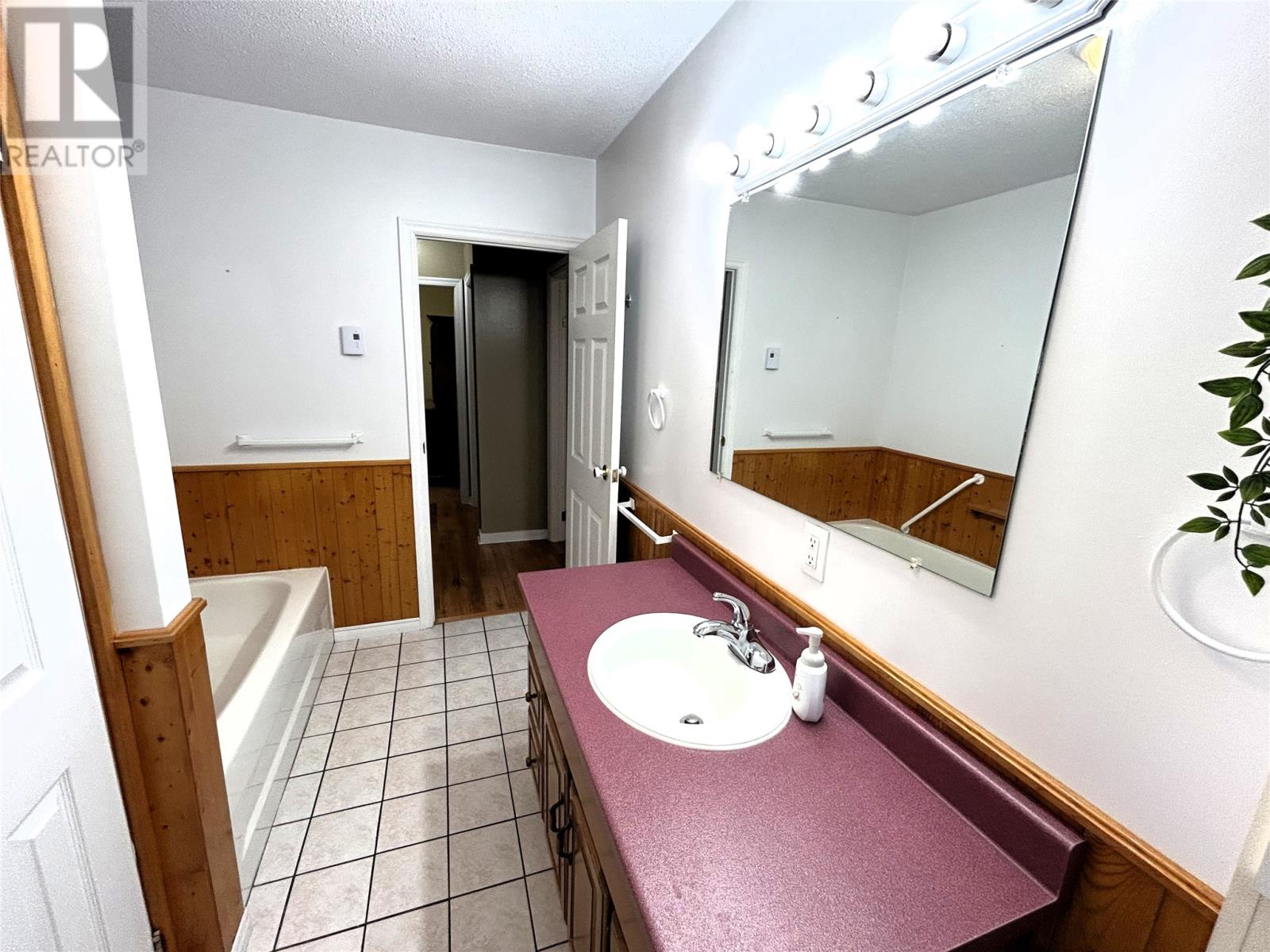 7 Windsor Crescent, Stephenville, Newfoundland & Labrador  A2N 2L6 - Photo 18 - 1293416