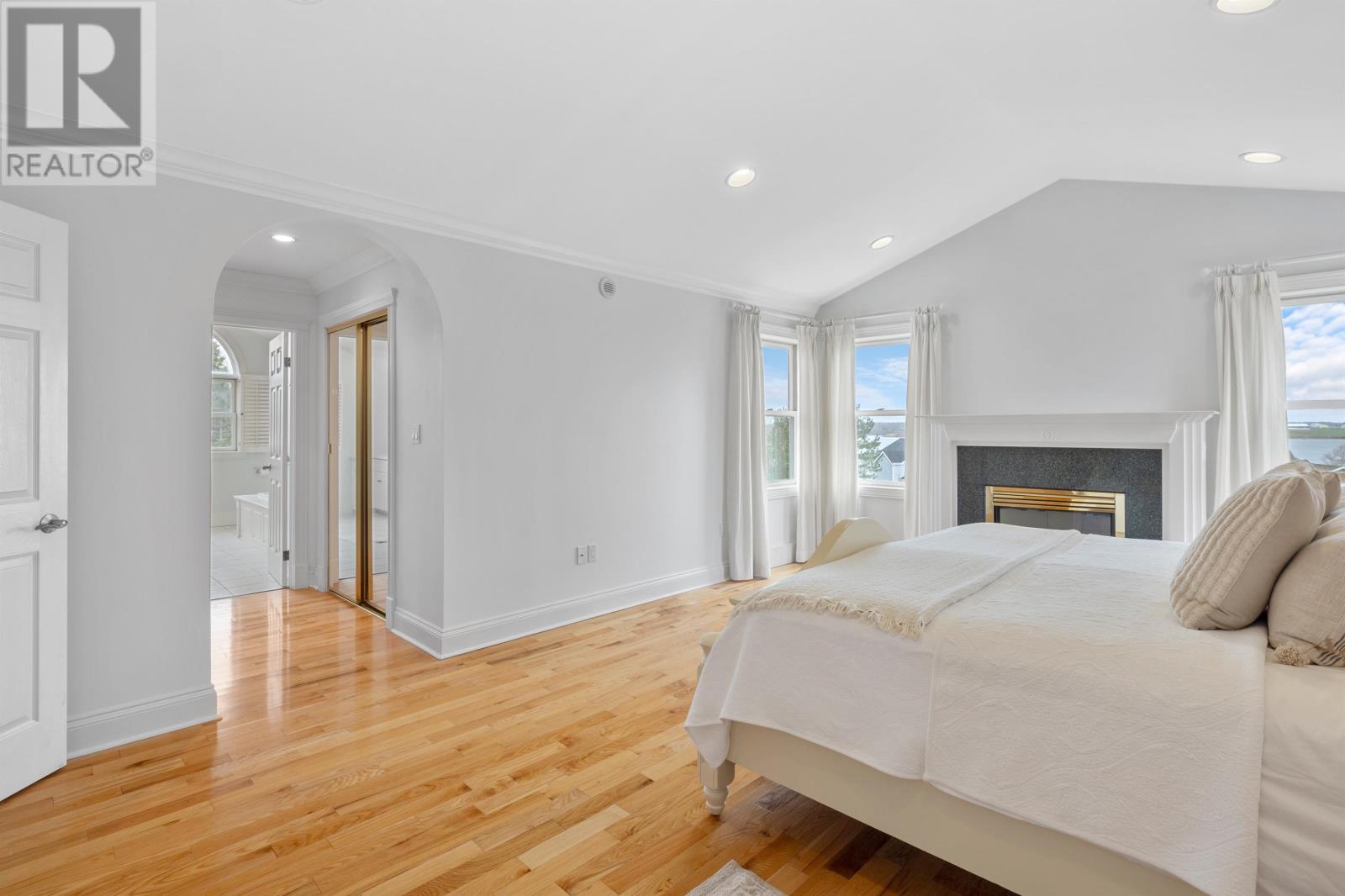 45 Brittany Drive, Charlottetown, Prince Edward Island  C1A 9L8 - Photo 24 - 202600237