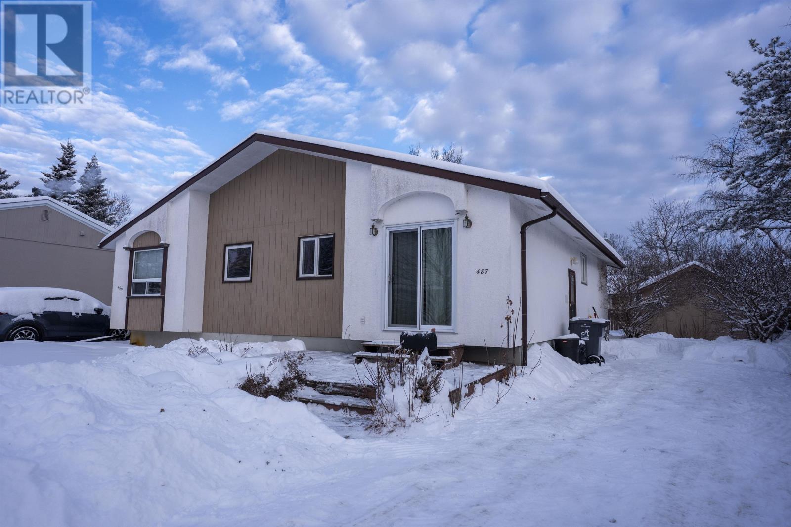 487 Simon Fraser DR, thunder bay, Ontario