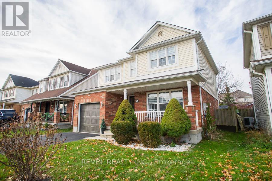 192 Osborn Avenue, Brantford, Ontario  N3T 6S7 - Photo 2 - X12555038