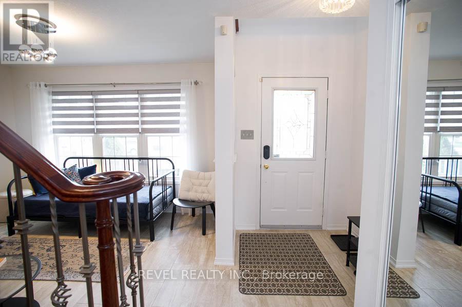 192 Osborn Avenue, Brantford, Ontario  N3T 6S7 - Photo 5 - X12555038