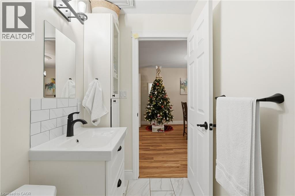 80 Province Street N, Hamilton, Ontario  L8H 4H6 - Photo 13 - 40796410