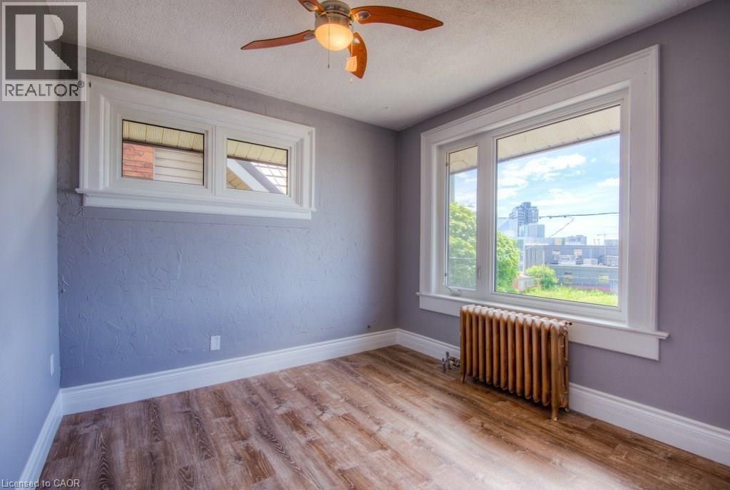 16 Wellington Street N Unit# 2, Kitchener, Ontario  N2H 5J4 - Photo 8 - 40796356