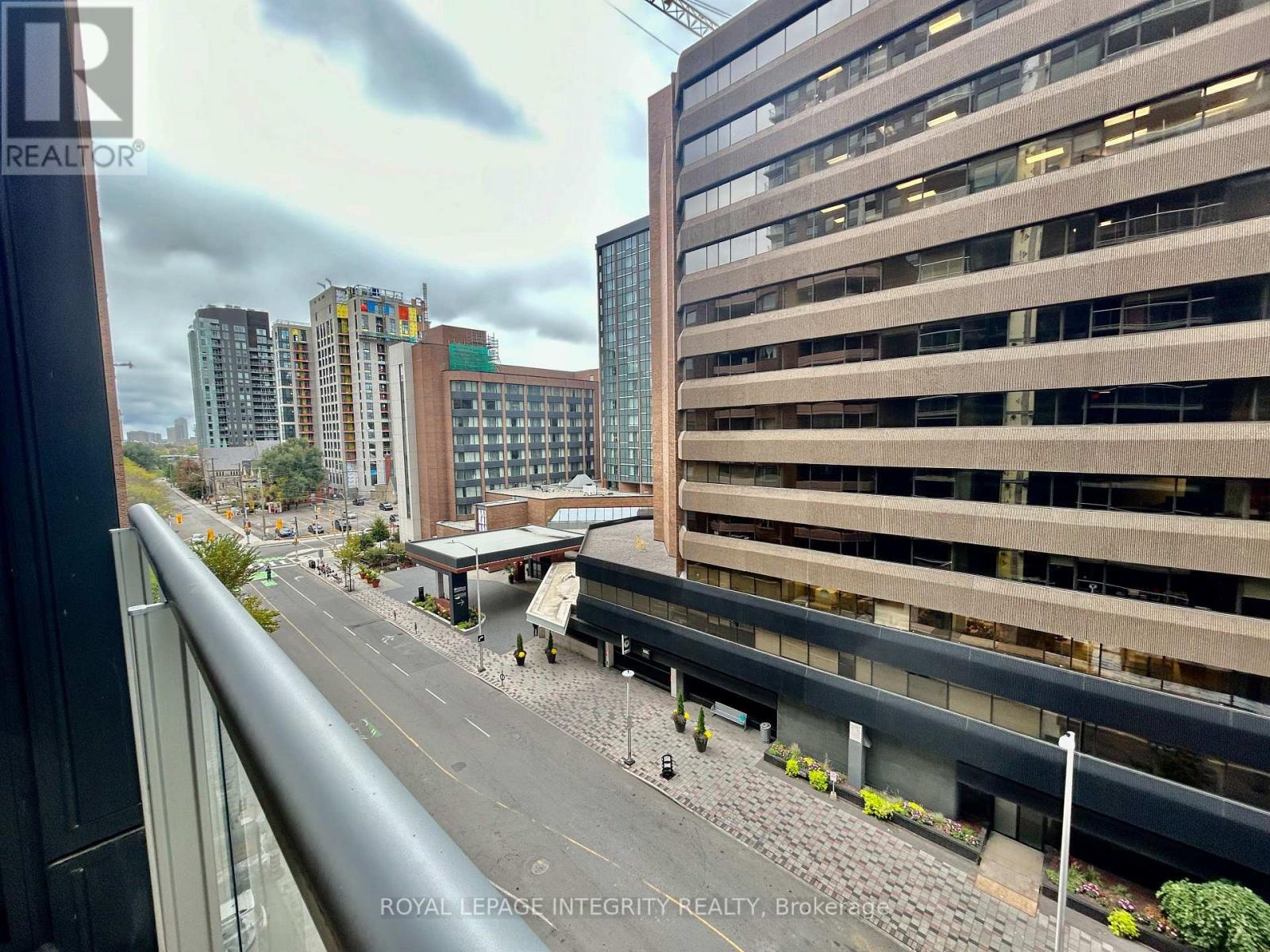 602 - 340 Queen Street, Ottawa, Ontario  K1R 0G1 - Photo 17 - X12391657